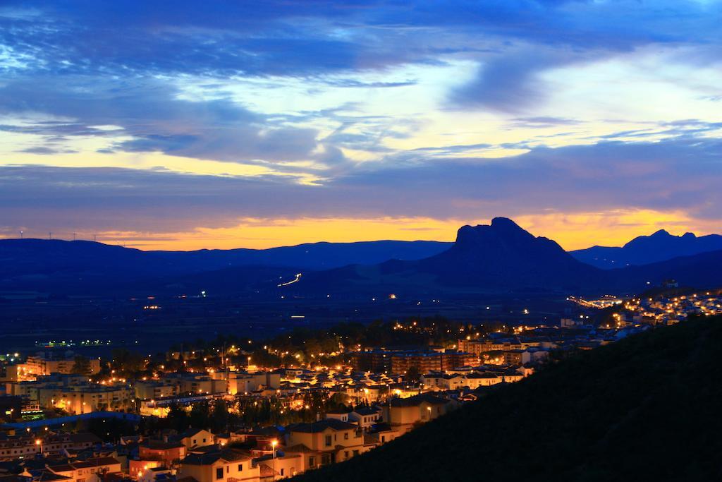 Hotel Toril Antequera Buitenkant foto